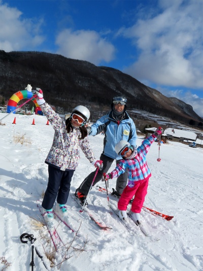 家族で近場のスキー場へ
